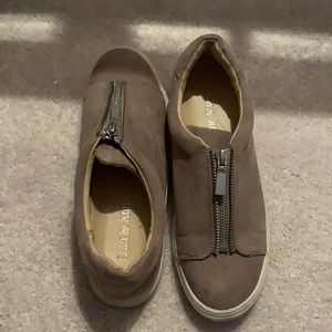Lexi & Abbie beige/gray swede zip up sneaker